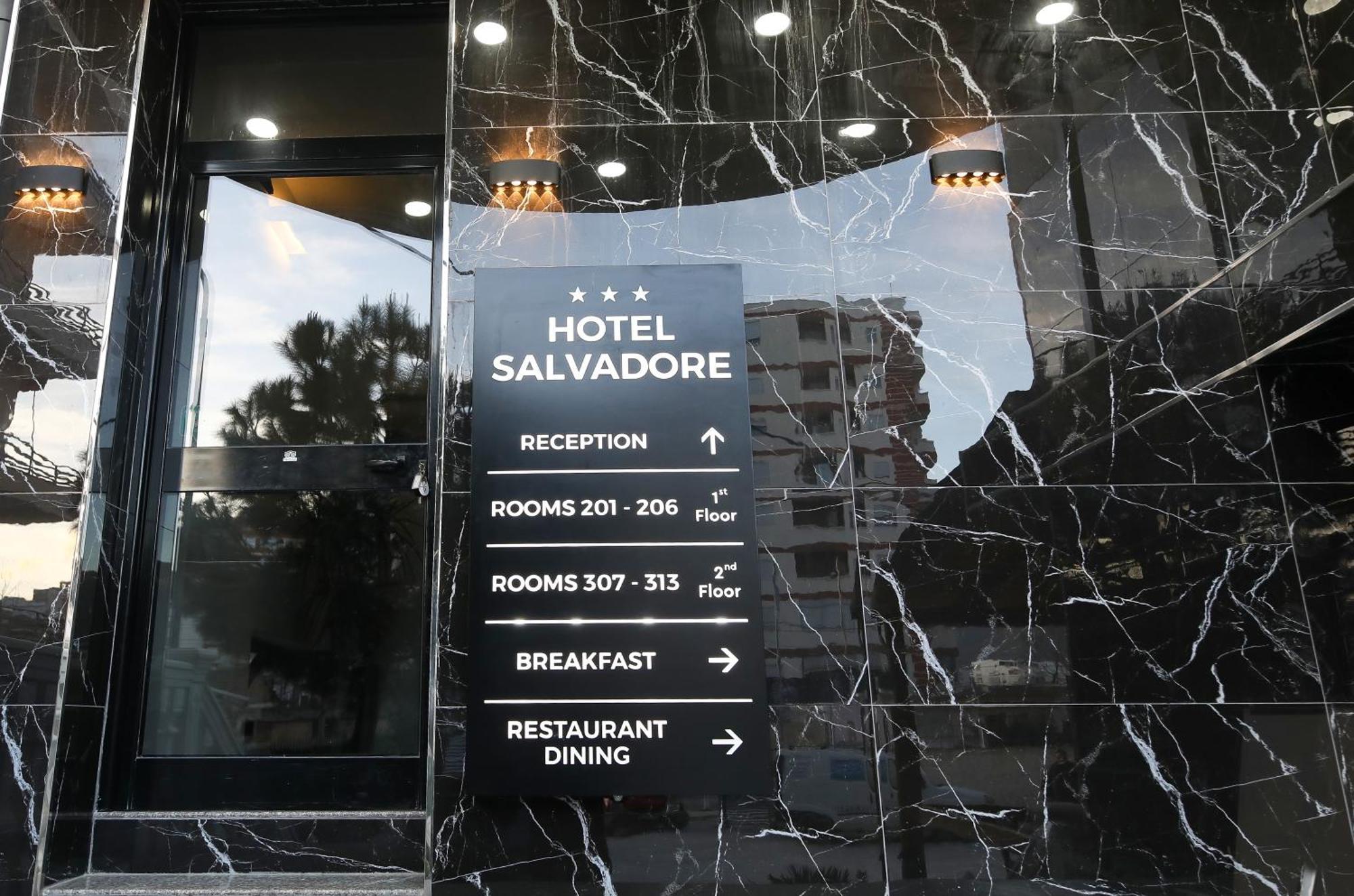 Hotel Salvadore Vlora Kültér fotó